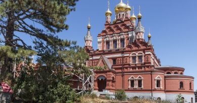 Экскурсии в Топловский женский монастырь из Севастополя 2024