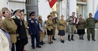 Авто-пешеходная экскурсия из Севастополя (фото 1)