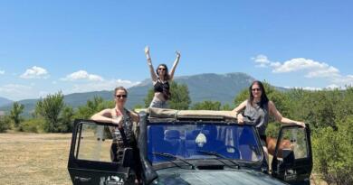 Экскурсия из Севастополя: Небесные гроты скалы Ак-Кая и подземный мир пещеры фото 16179 Экскурсия из Севастополя: Небесные гроты скалы Ак-Кая и подземный мир пещеры фото 16179