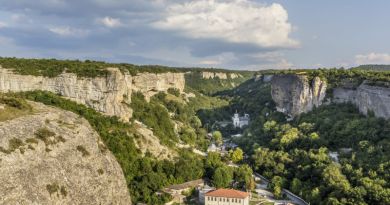 Авто-пешеходная экскурсия из Севастополя (фото 2)