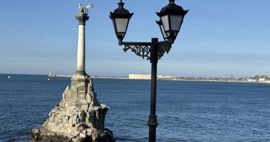 Экскурсия из Севастополя: Большая обзорная экскурсия по Севастополю-главные фото 14537 Экскурсия из Севастополя: Большая обзорная экскурсия по Севастополю-главные фото 14537